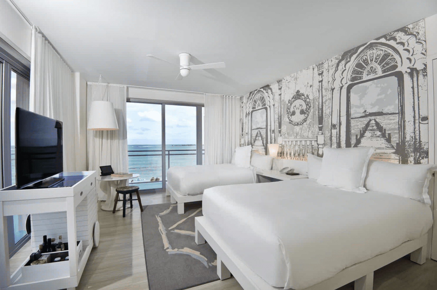 SLS BAHA MAR