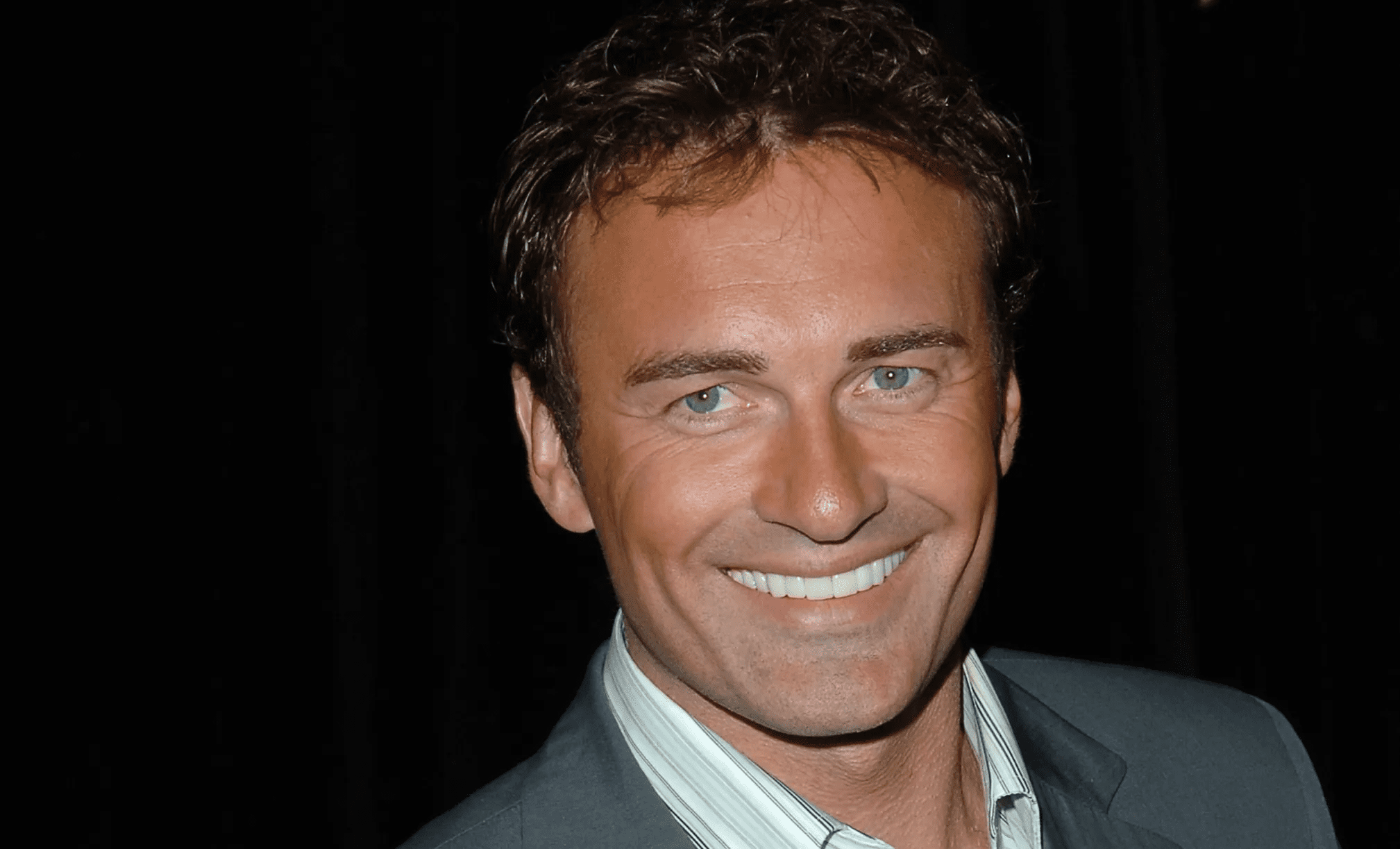 Celebs React to ‘Charmed’ Star Julian McMahon’s Death