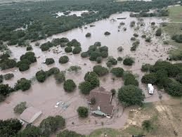 Texas floods death toll climbs to more than 100
