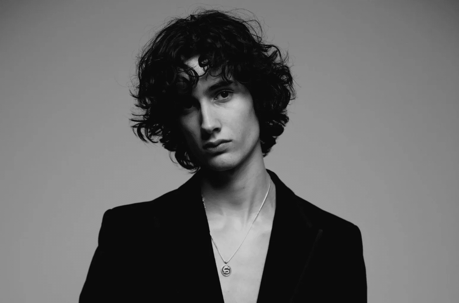 Sombr Lights Up The Dance Floor With Addison Rae In His Glitzy ’12 To 12′ Video